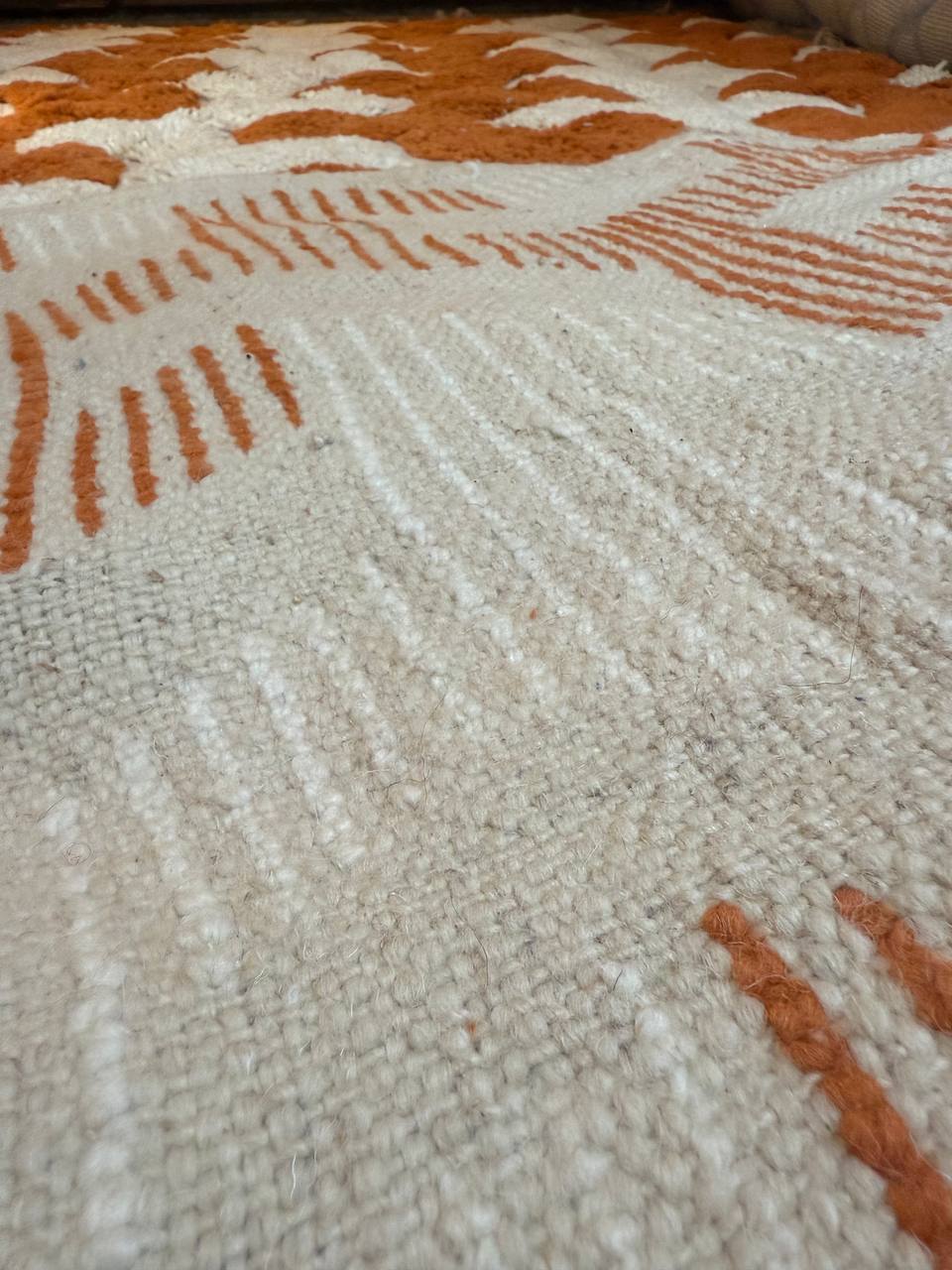 Tissint - Reversible Handcrafted Moroccan Wool Rug - 300x200cm