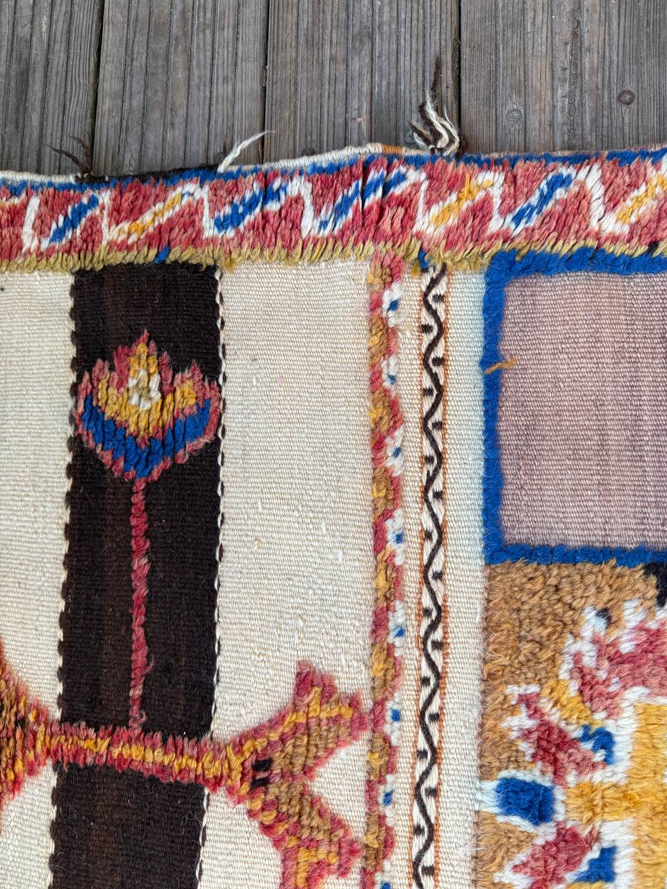 Tafukt - Vintage Handcrafted Moroccan Wool Rug - 200x140